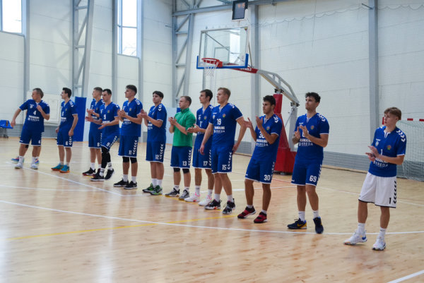Krepšininkų pergalės!