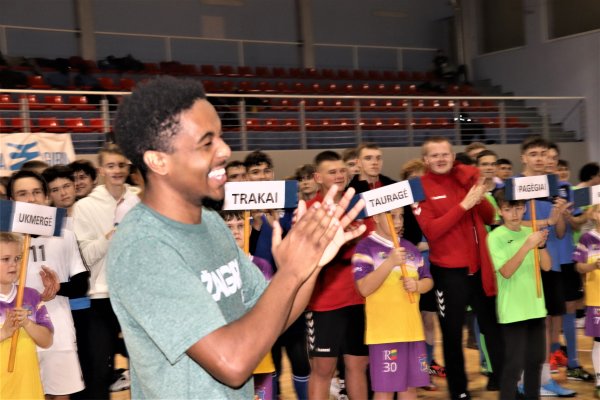 Salės futbolo turnyras Ignalinoje