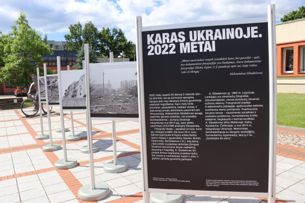 Laisvės aikštėje – nuotraukų paroda 