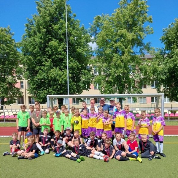 Jaunųjų futbolininkų pasiekimai!