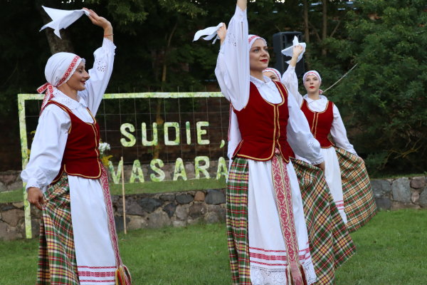 Vidiškiečia tarė vasarai: „Sudie!“