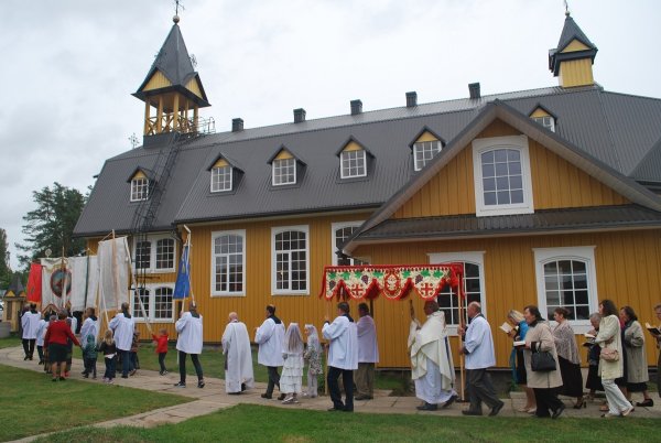 Kviečia Ceikiniai