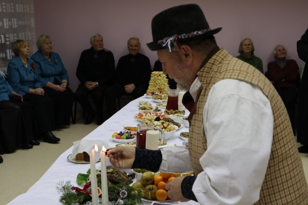 Advento vakaras Mielagėnuose
