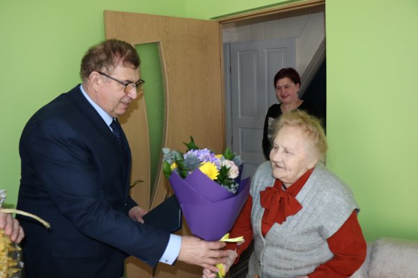 Šviesūs Adelės prisiminimai