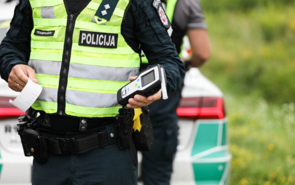 Keliuose – greičio kontrolė