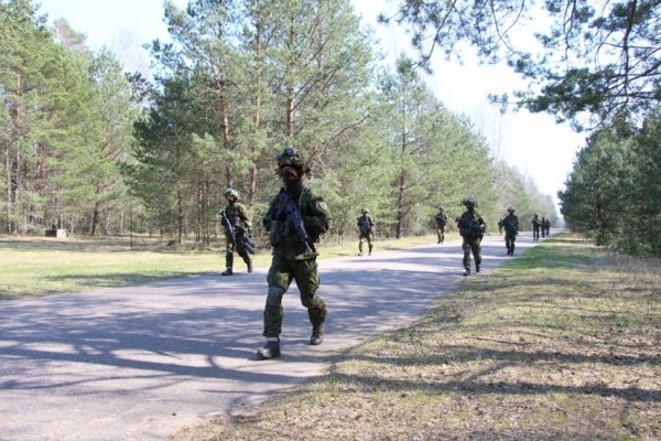 Dėl lauko taktikos pratybų