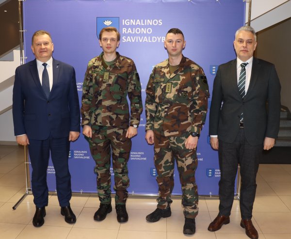 Sutiktas naujasis šaulių rinktinės vadas