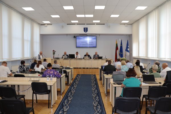 Tarybos posėdyje