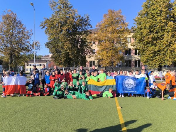 Tarptautinis futbolo turnyras „Auksinis rudenėlis“