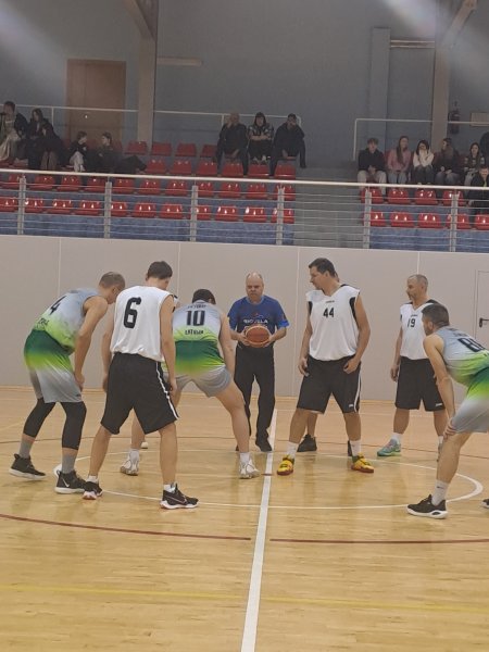 Krepšinio pirmenybės!