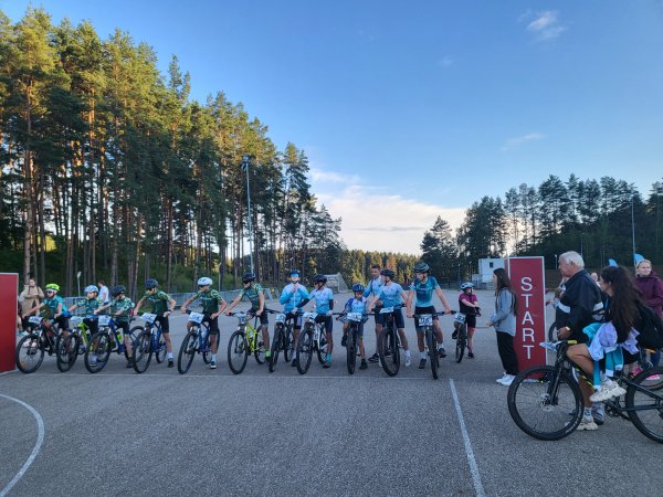 Vaikų sporto šventė!