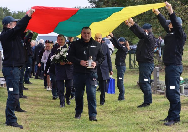 Angelų sargų, Policijos diena